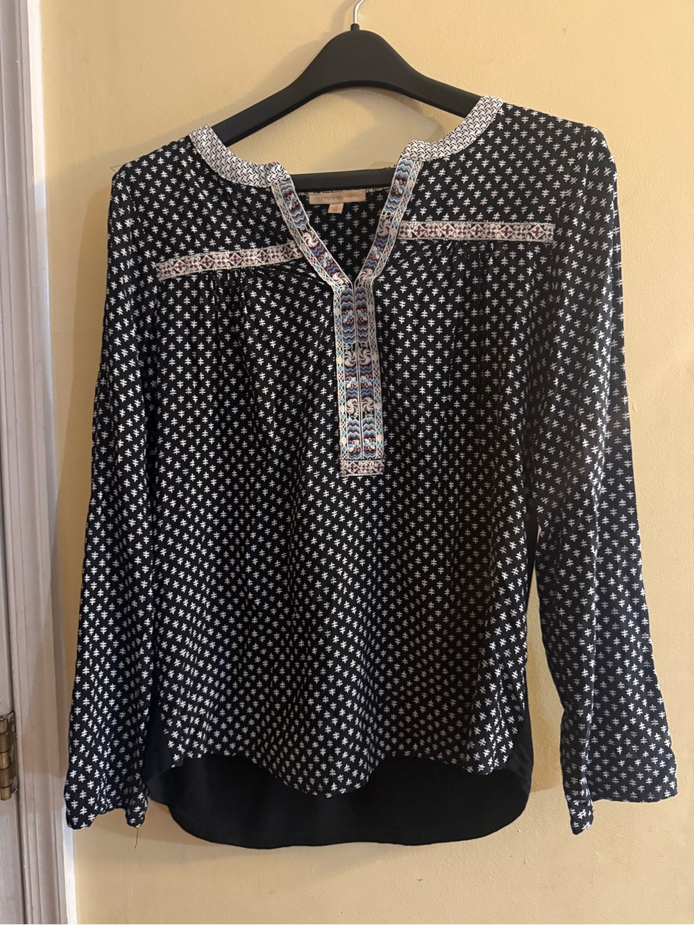 Skies Are Blue blouse w/geometric pattern with embroidered detailing, medium